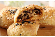 酥餅機廠家分享金華酥餅制作方法與規?；瘷C器生產