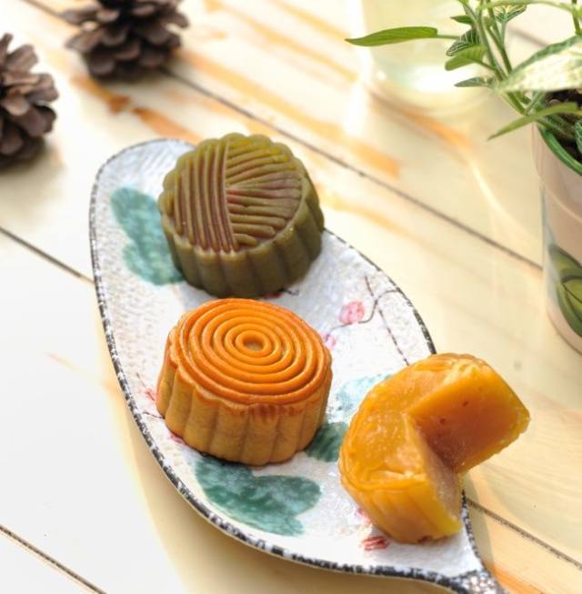 中秋節(jié)為什么要吃月餅,你知道月餅的起源嗎? 中秋節(jié)為什么要吃月餅,你知道月餅的起源嗎?